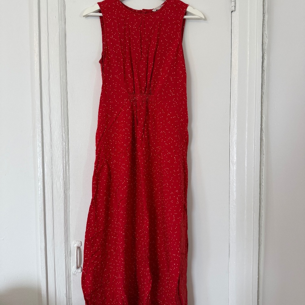 Red maxi dress with white stars